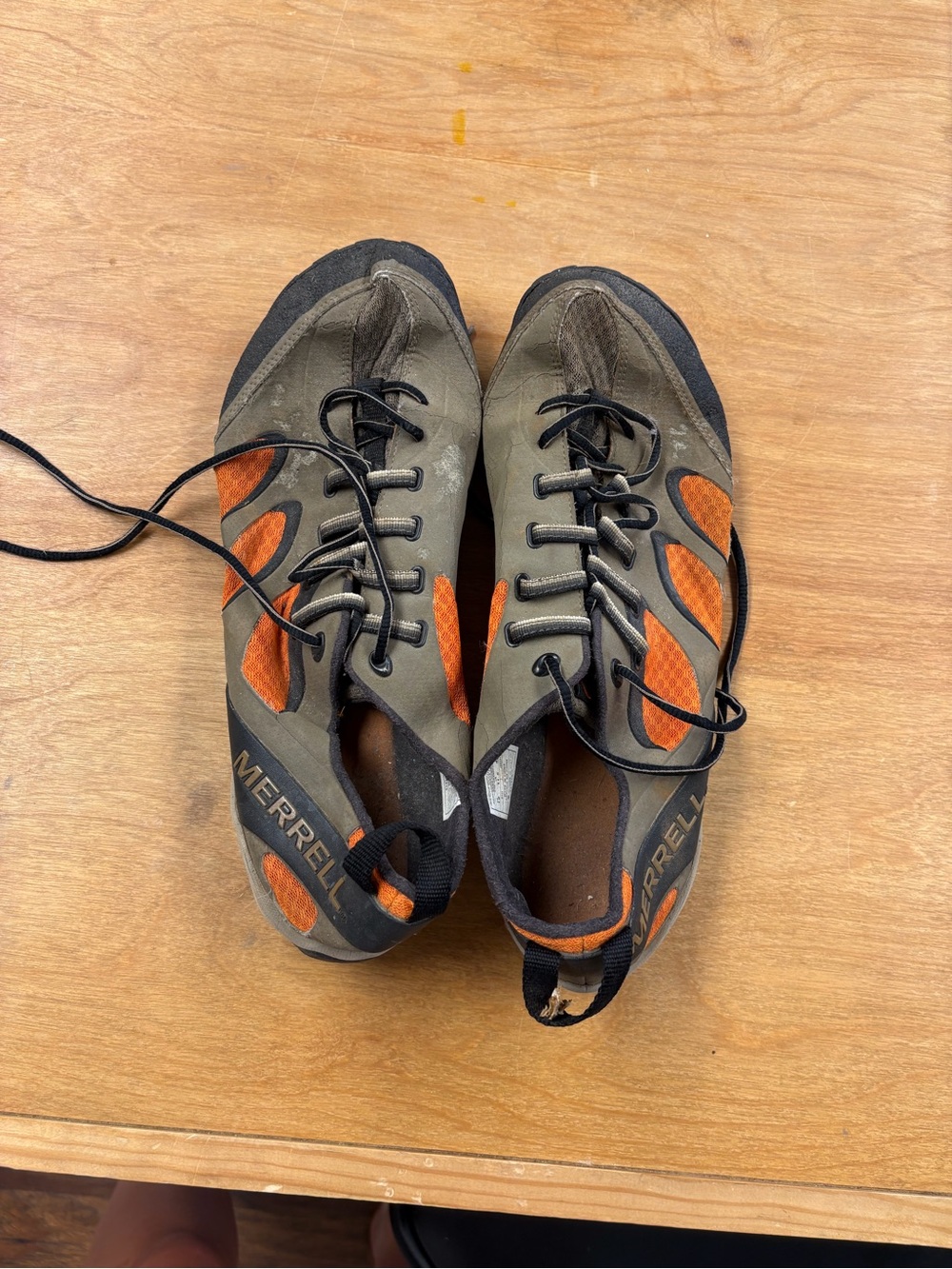 Merrell Olive Green and Orange Men's Approach Shoes size 12.5